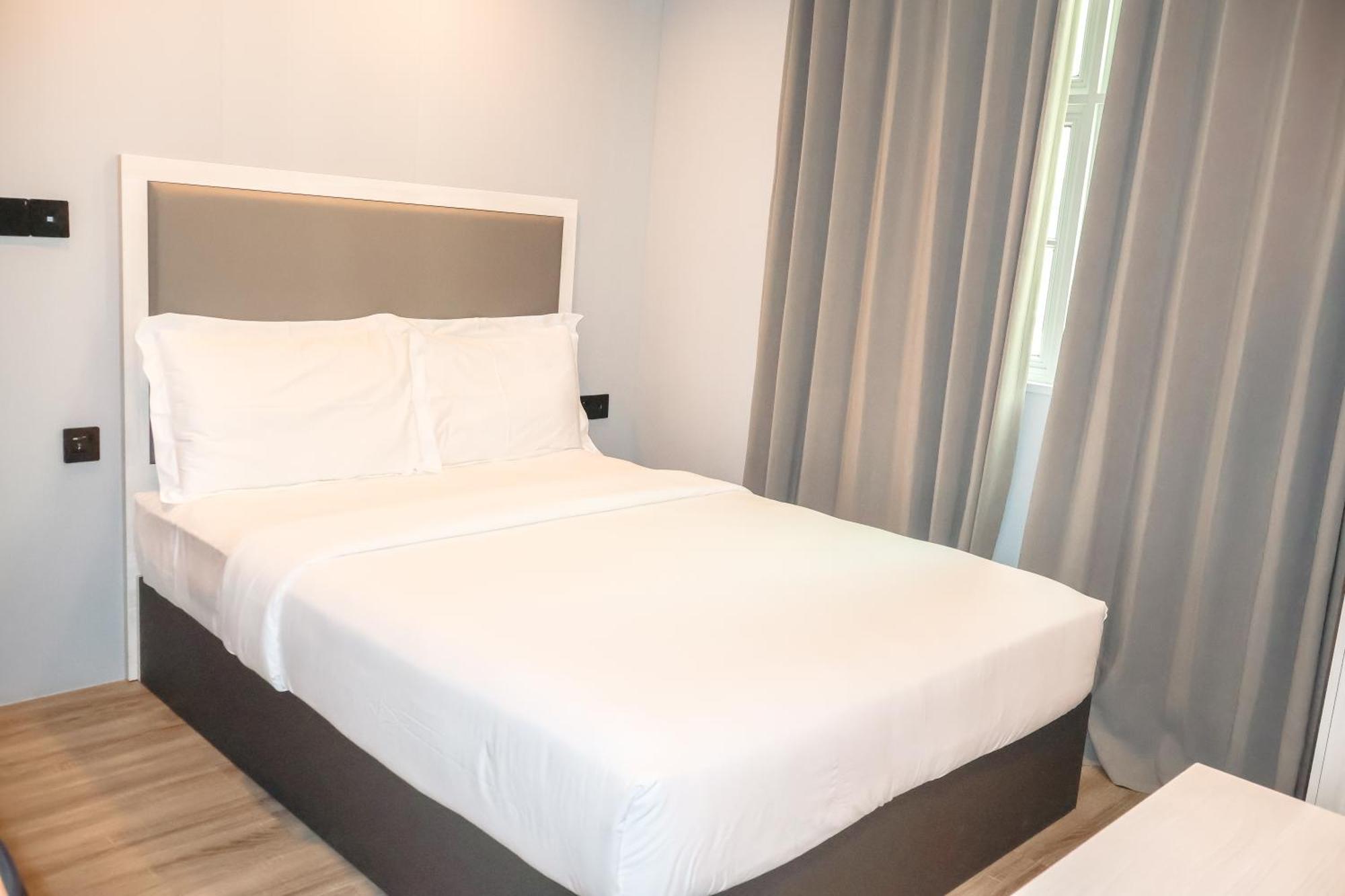Starry Beach Inn Male Ngoại thất bức ảnh