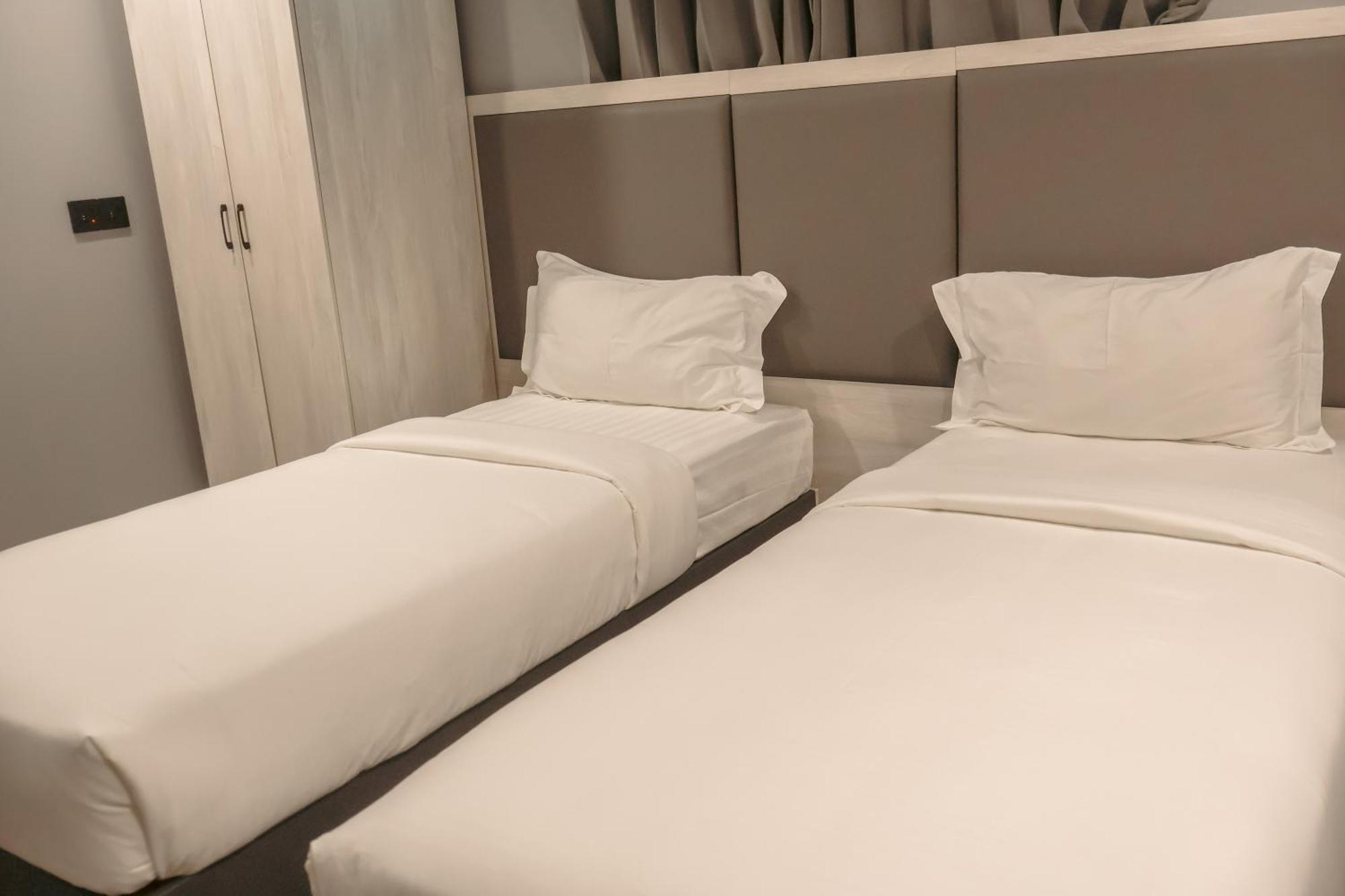 Starry Beach Inn Male Ngoại thất bức ảnh