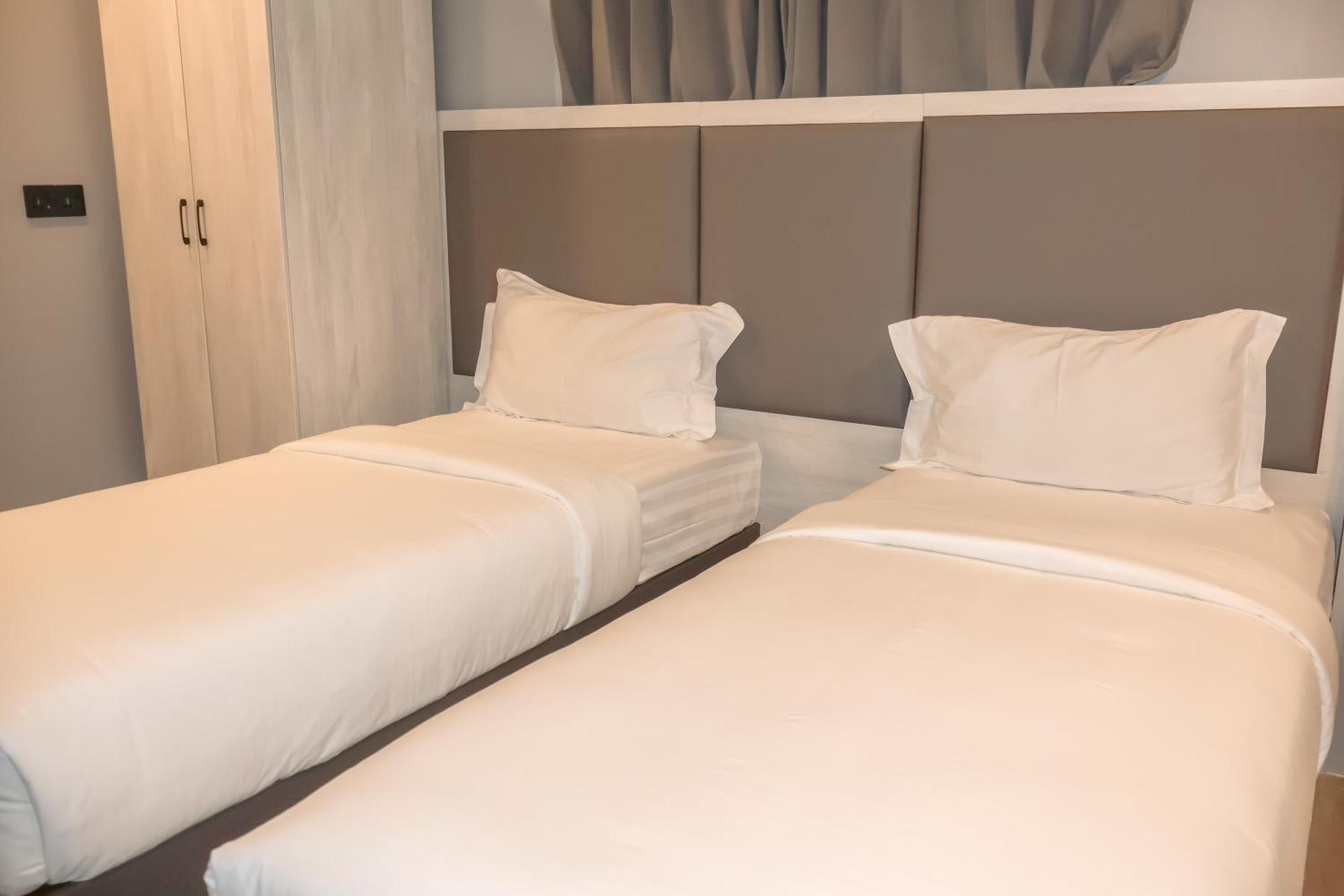Starry Beach Inn Male Ngoại thất bức ảnh